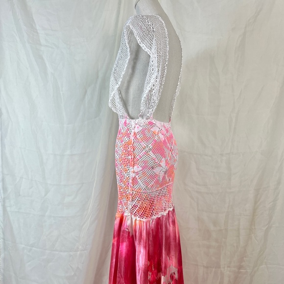 VTG Crochet Mesh Tie Dye Maxi Dress/Beach Cover Up in Pink and White - Picture 9 of 16